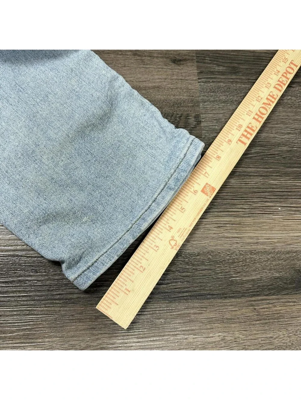 Vintage Levi’s silver tab premium blue denim straight fit jeans indie 34x32